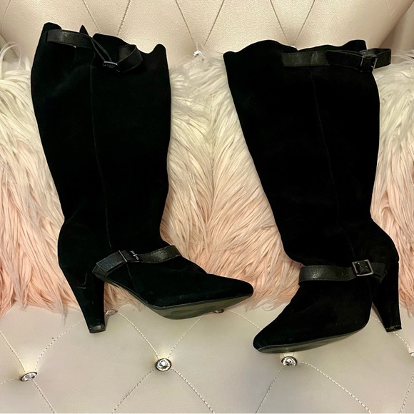 Colin Stuart Black Suede Buckle Cone Heel Boots Size 11B - Picture 2 of 16